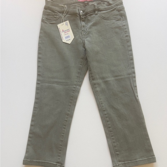 NWT Women's Comfort Denim Jeans Size 8/20" Inseam Color Green (A) - Picture 2 of 10